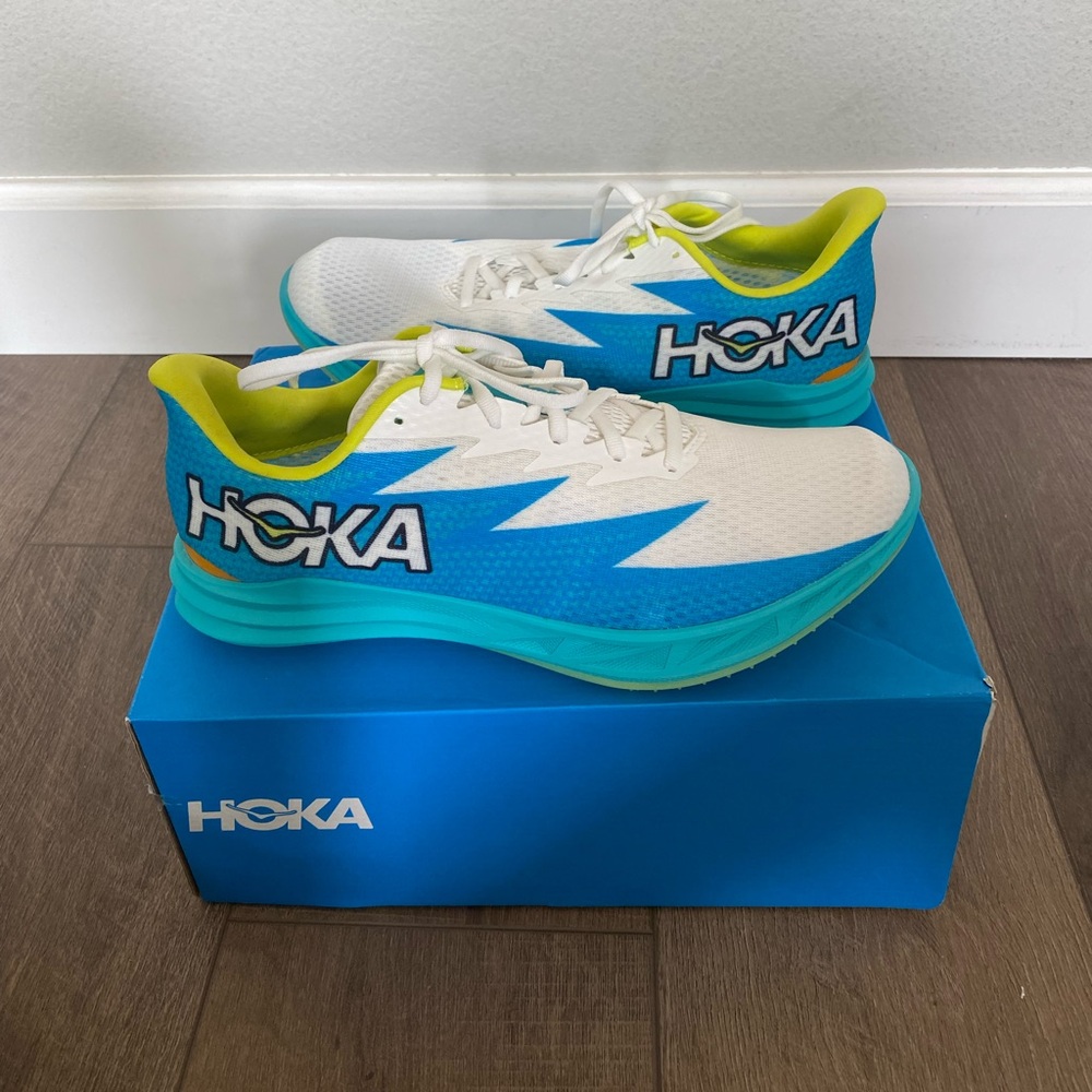HOKA Crescendo MD Track and Field Ceramic/Diva Blue
Unisex Women’s 12 Men’s 10.5